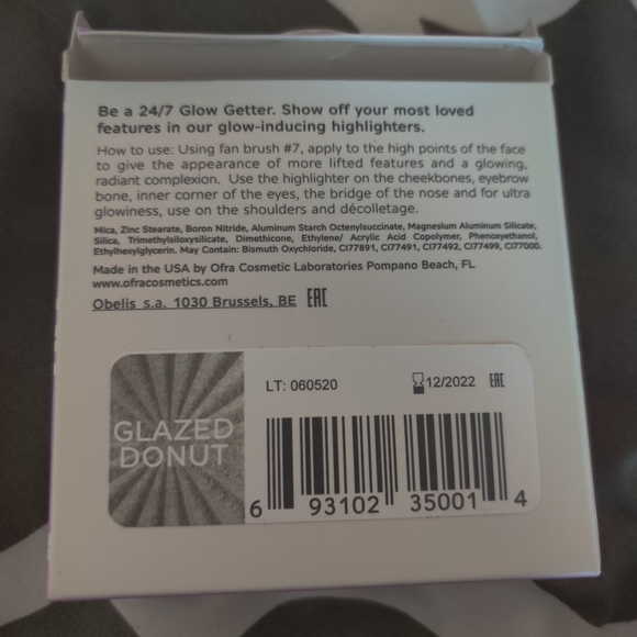 Ofra x NikkieTutorials Glazed Donut Highlighter - Picture 5 of 6